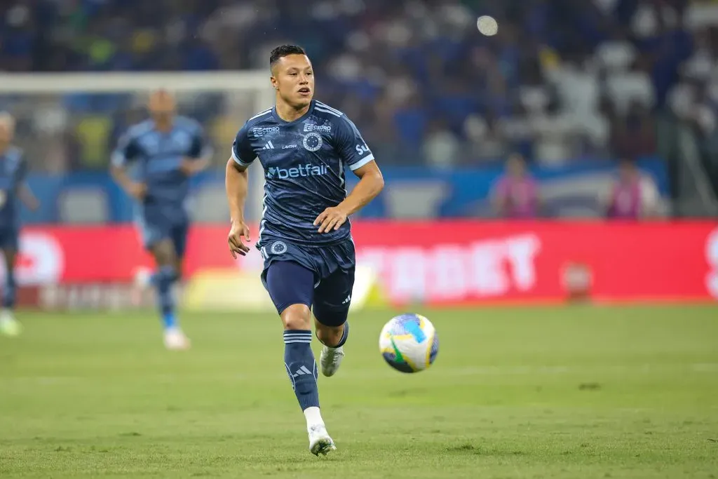 Marlon teve queda de rendimento pelo Cruzeiro – Foto: Gilson Lobo/AGIF