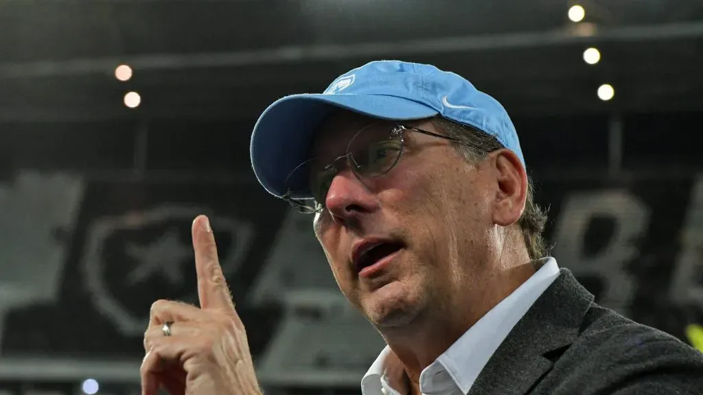 John Textor presidente da SAF do Botafogo durante partida contra o Atletico-GO, Foto: Thiago Ribeiro/AGIF