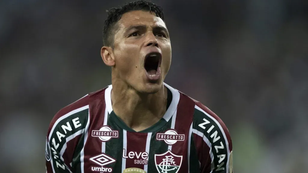 Thiago Silva em partida da Libertadores 2024/Foto: Jorge Rodrigues/AGIF