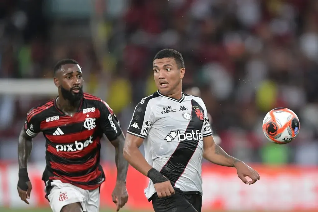 Vidente vê o Flamengo como favorito contra o Vasco no Maracanã. Foto: Thiago Ribeiro/AGIF