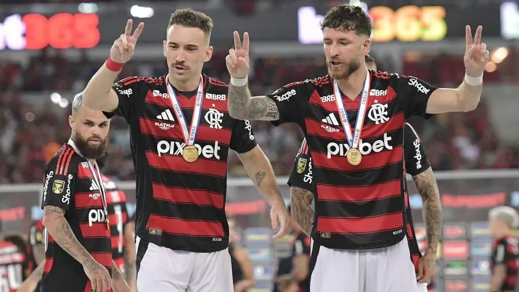 Léo Pereira e Léo Ortiz, do Flamengo