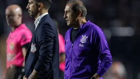 Ramón Díaz durante partida. Foto: Rodrigo Coca/Ag. Corinthians