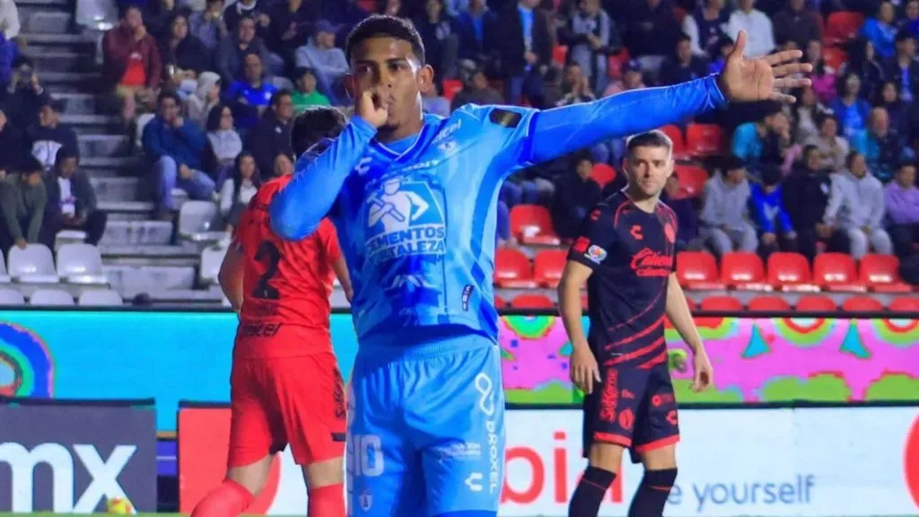 Ex-Fluminense, John Kennedy vive bom momento no México – Foto: Reprodução/Pachuca