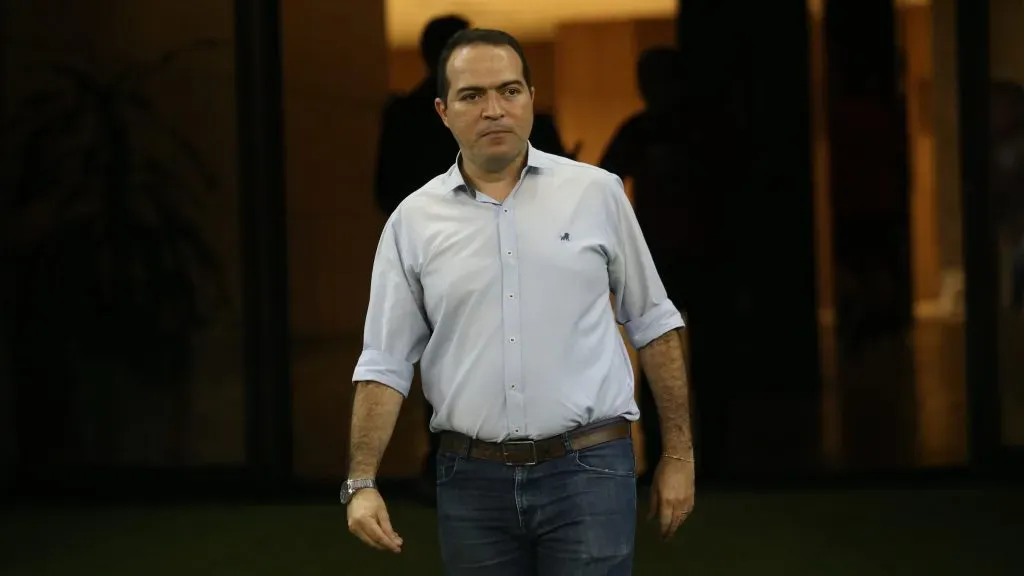 Marcelo Paz deu detalhes da negociação - Foto: Marlon Costa/AGIF.