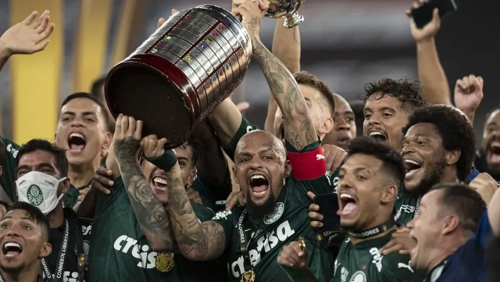 Foto: Jorge Rodrigues/AGIF – Felipe Melo venceu a Libertadores de 2020 e 2021 pelo Alviverde.