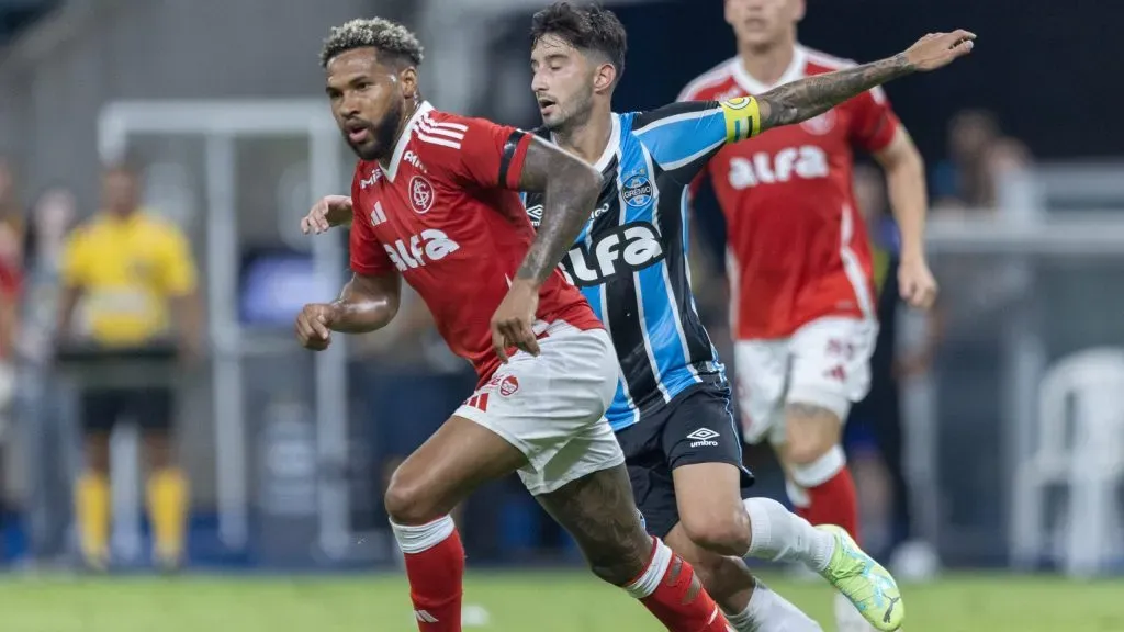 Wesley durante partida. Foto: Liamara Polli/AGIF