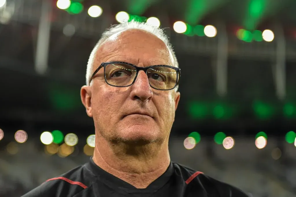 RJ – RIO DE JANEIRO – 22/11/2023 – BRASILEIRO A 2023, FLUMINENSE X SAO PAULO – Dorival Junior tecnico do Sao Paulo durante partida contra o Fluminense no estadio Maracana pelo campeonato Brasileiro A 2023. Foto: Thiago Ribeiro/AGIF