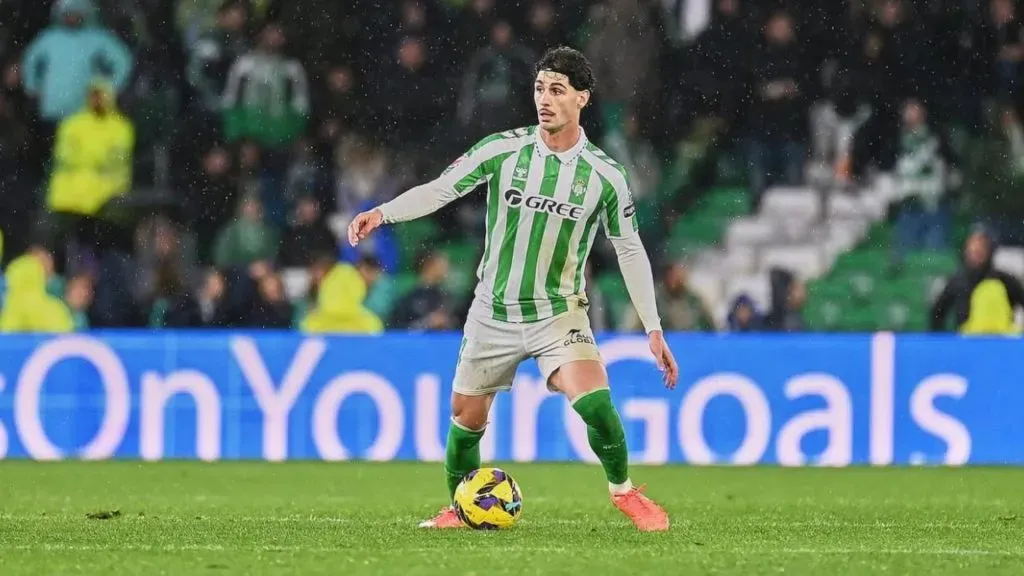 Joia do Inter, Johnny tem chamado a atenção no Real Betis – Foto: Reprodução/Real Betis