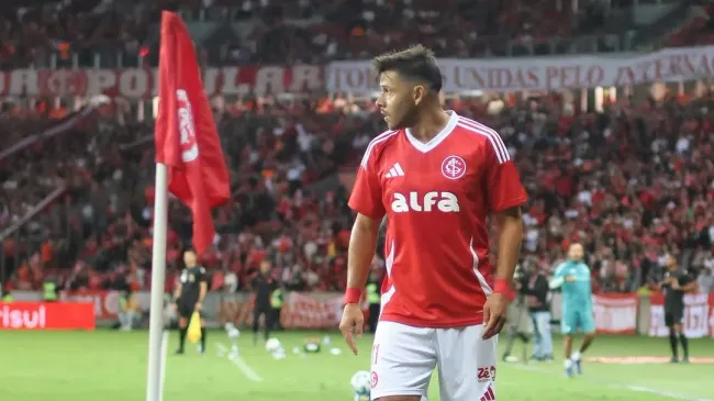 Óscar Romero estreia com assistência magistral neste domingo e leva torcida colorada à loucura no Beira-Rio. Foto: R. Duarte/Internacional