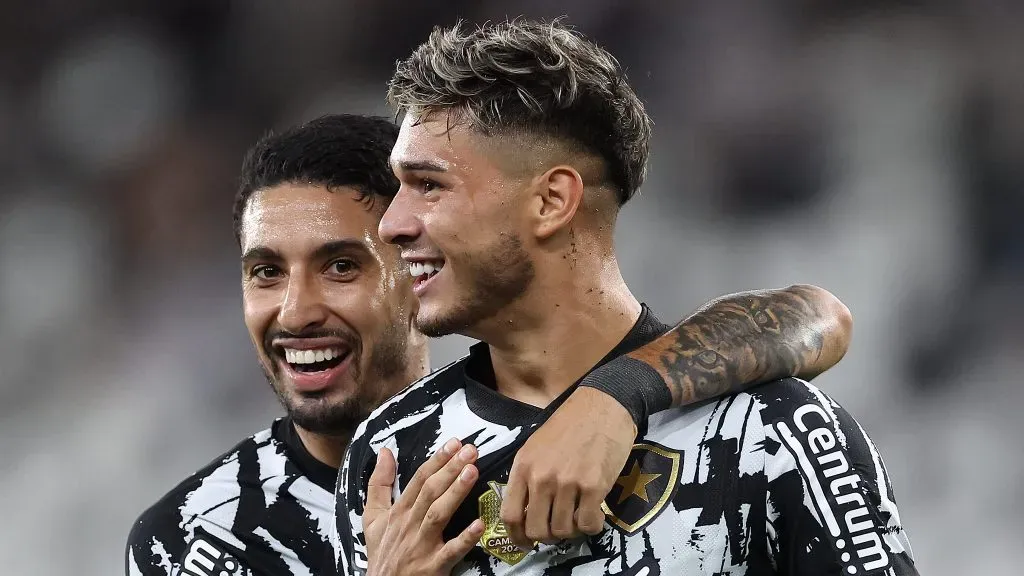 Atletas do Glorioso comemoram gol diante do Juventude. Foto: Vítor Silva/Botafogo.