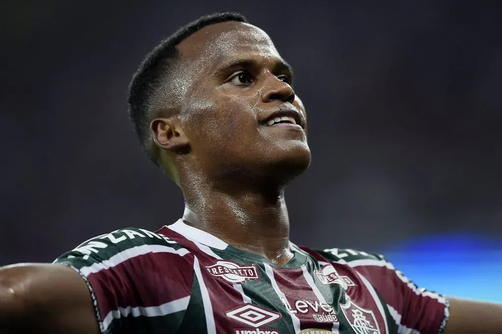 Arias, jogador do Fluminense