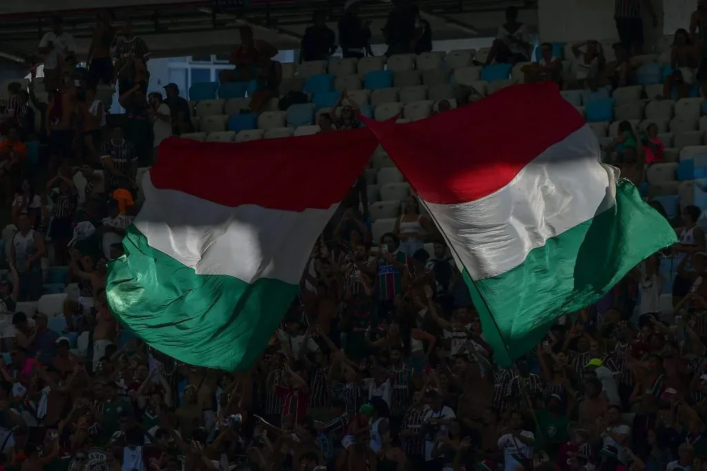 RJ – RIO DE JANEIRO – 16/02/2025 – CARIOCA 2025, FLUMINENSE X NOVA IGUACU – Torcida do Fluminense durante partida contra Nova Iguacu no estadio Maracana pelo campeonato Carioca 2025. Foto: Thiago Ribeiro/AGIF
