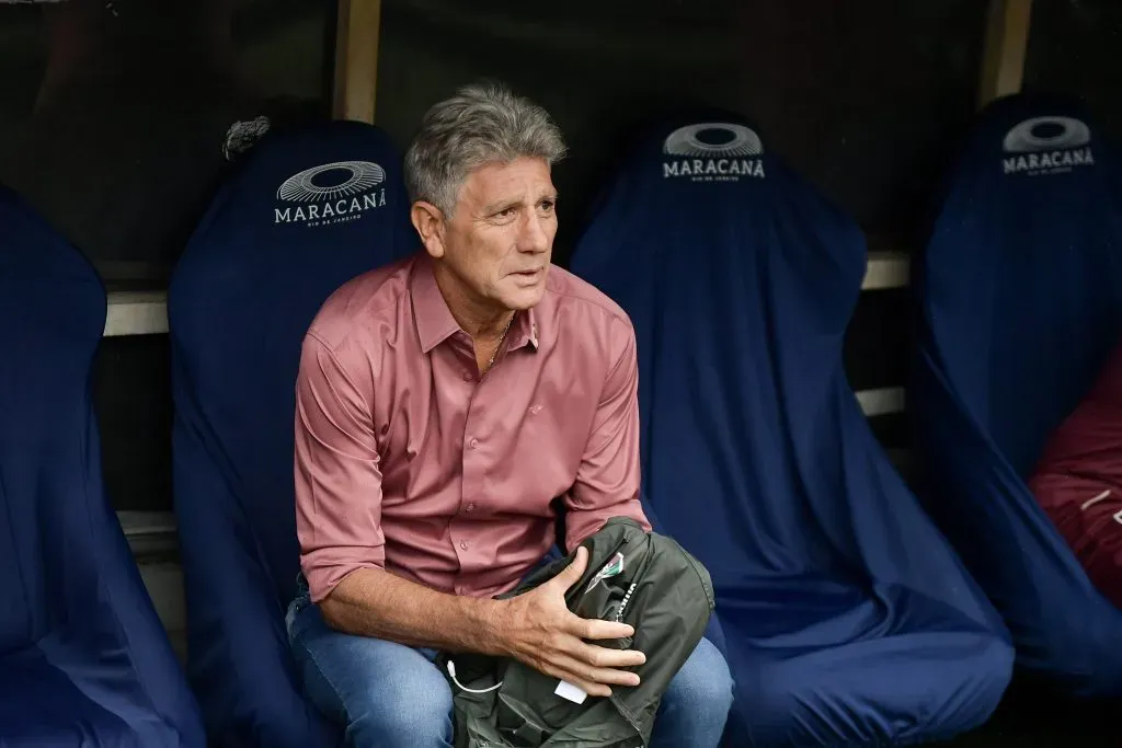 RJ – RIO DE JANEIRO – 06/04/2025 – BRASILEIRO A 2025, FLUMINENSE X BRAGANTINO – Renato Gaucho tecnico do Fluminense durante partida contra o Bragantino no estadio Maracana pelo campeonato Brasileiro A 2025. Foto: Thiago Ribeiro/AGIF