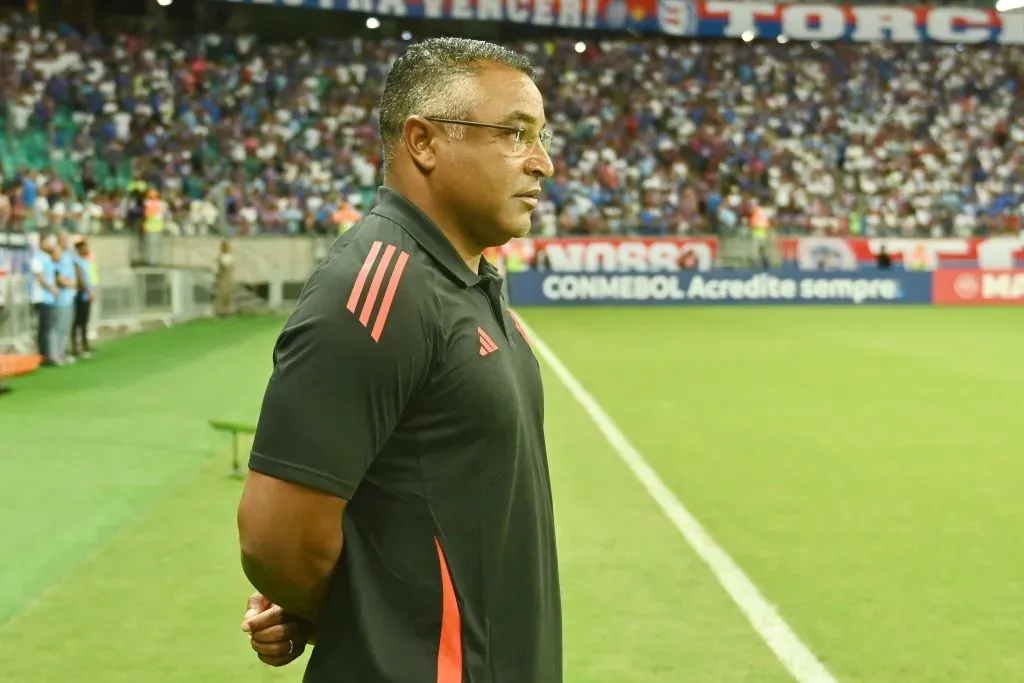 BA – SALVADOR – 03/04/2025 – COPA LIBERTADORES 2025, BAHIA X INTERNACIONAL – Roger Machado, tecnico do Internacional durante partida contra o Bahia no estadio Fonte Nova pelo campeonato Copa Libertadores 2025. Foto: Walmir Cirne/AGIF