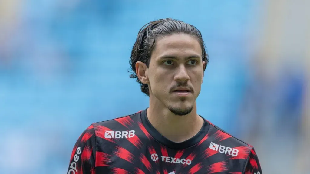 Foto: Liamara Polli/AGIF – Pedro retornou de lesão e vai voltando ao time aos poucos.