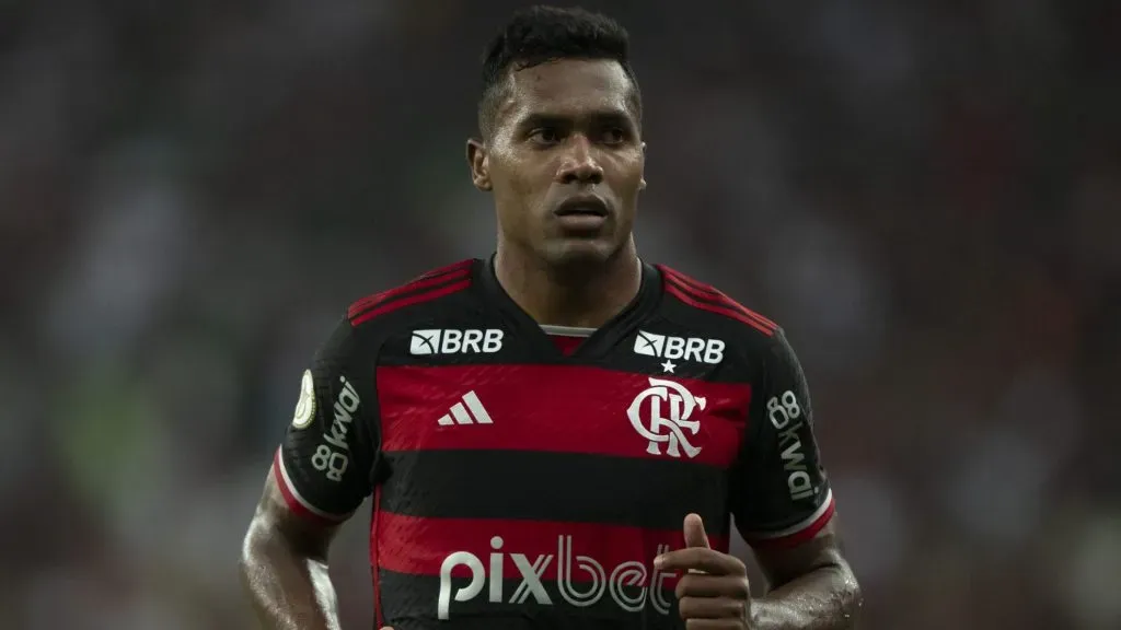 Alex Sandro jogador do Flamengo – Foto: Jorge Rodrigues/AGIF