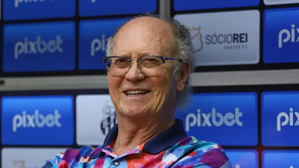 Falcão, comentarista e ídolo do Internacional