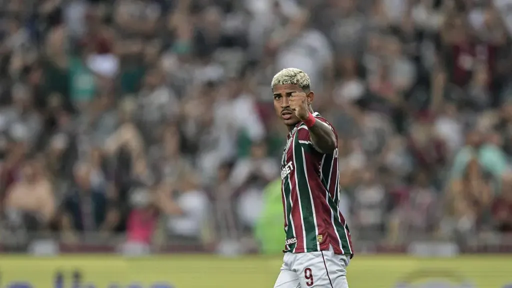 John Kennedy em ação pelo Fluminense – Foto: Thiago Ribeiro/AGIF