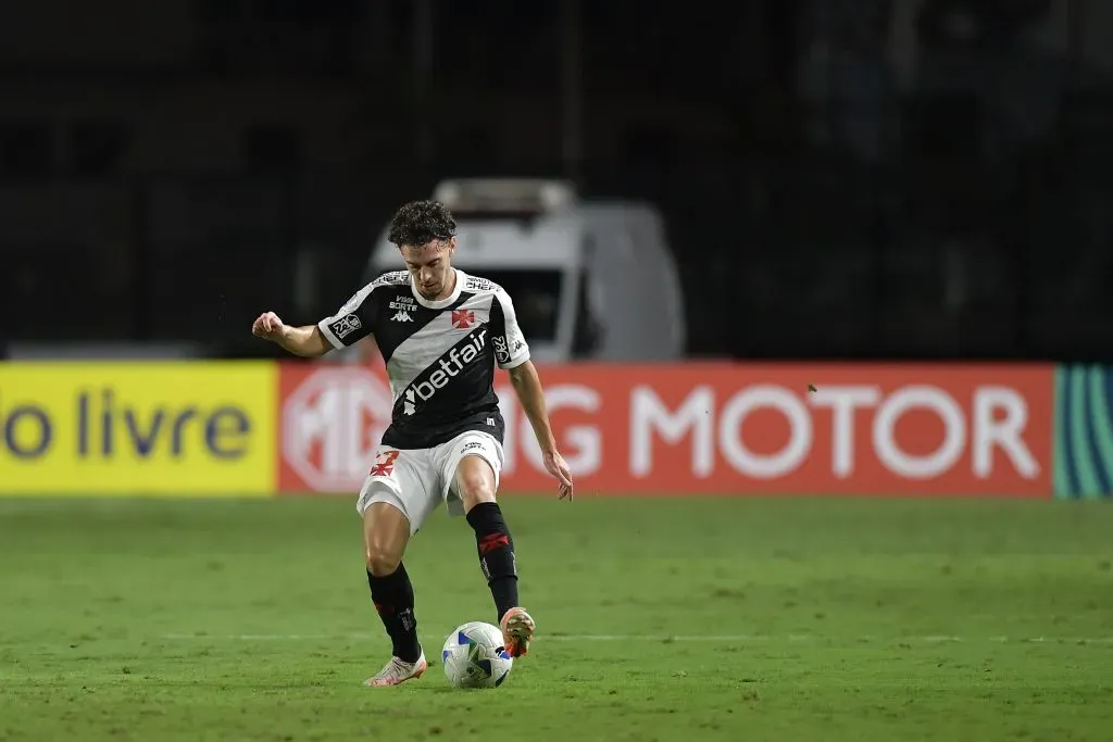 Nuno Moreira jogador do Vasco – Foto: Thiago Ribeiro/AGIF