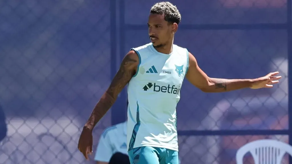 Matheus Pereira durante treinamento. Foto: Gilson Lobo/AGIF