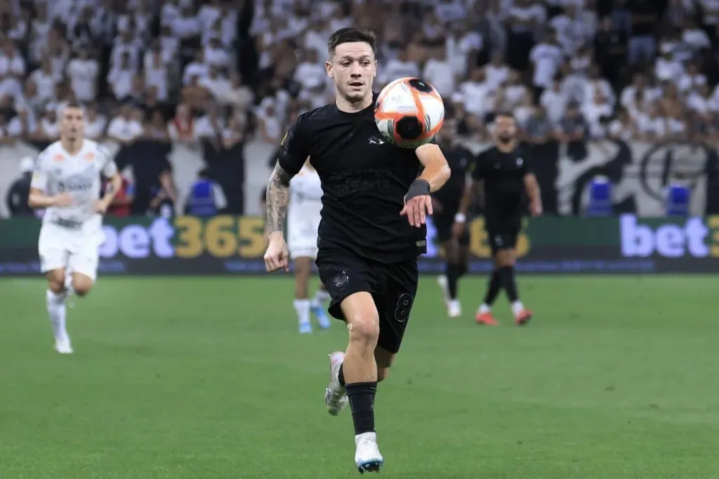 SP – SAO PAULO – 09/03/2025 – PAULISTA 2025, CORINTHIANS X SANTOS – Garro jogador do Corinthians durante partida contra o Santos no estadio Arena Corinthians pelo campeonato Paulista 2025. Foto: Marcello Zambrana/AGIF