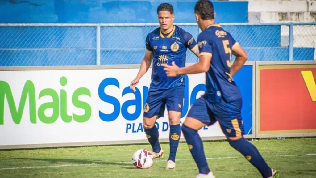 Aparecidense, rival do Fluminense na Copa do Brasil, não perde há cinco jogos – Foto: Raphael Teixeira/Aparecidense