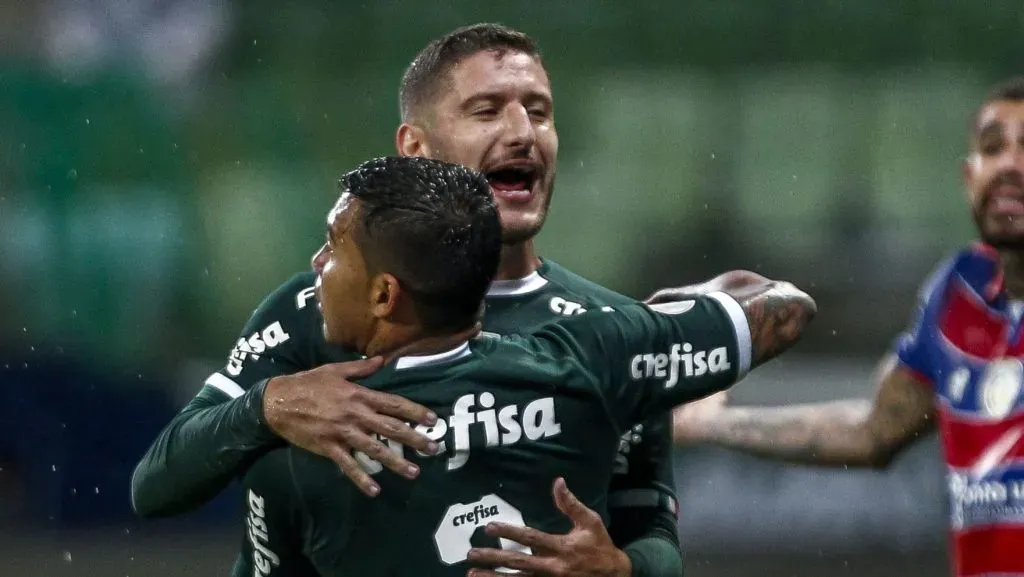 Foto: Miguel Schincariol/Getty Images – Camisa 7 não vai reeditar parceria com Zé Rafael no Alvinegro.