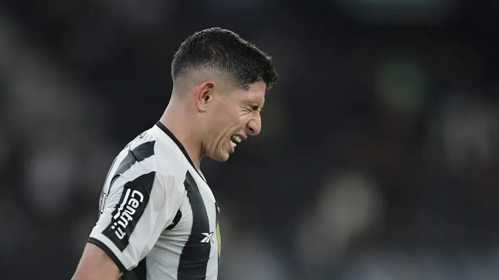 Savarino no Botafogo. Foto: Thiago Ribeiro/AGIF