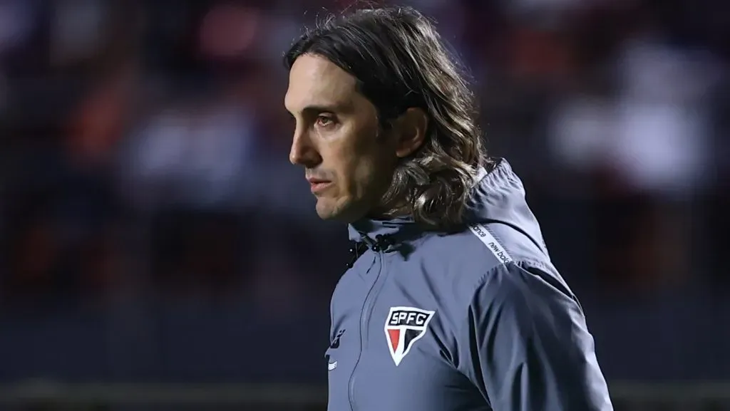 Zubeldía durante partida. Foto: Marcello Zambrana/AGIF