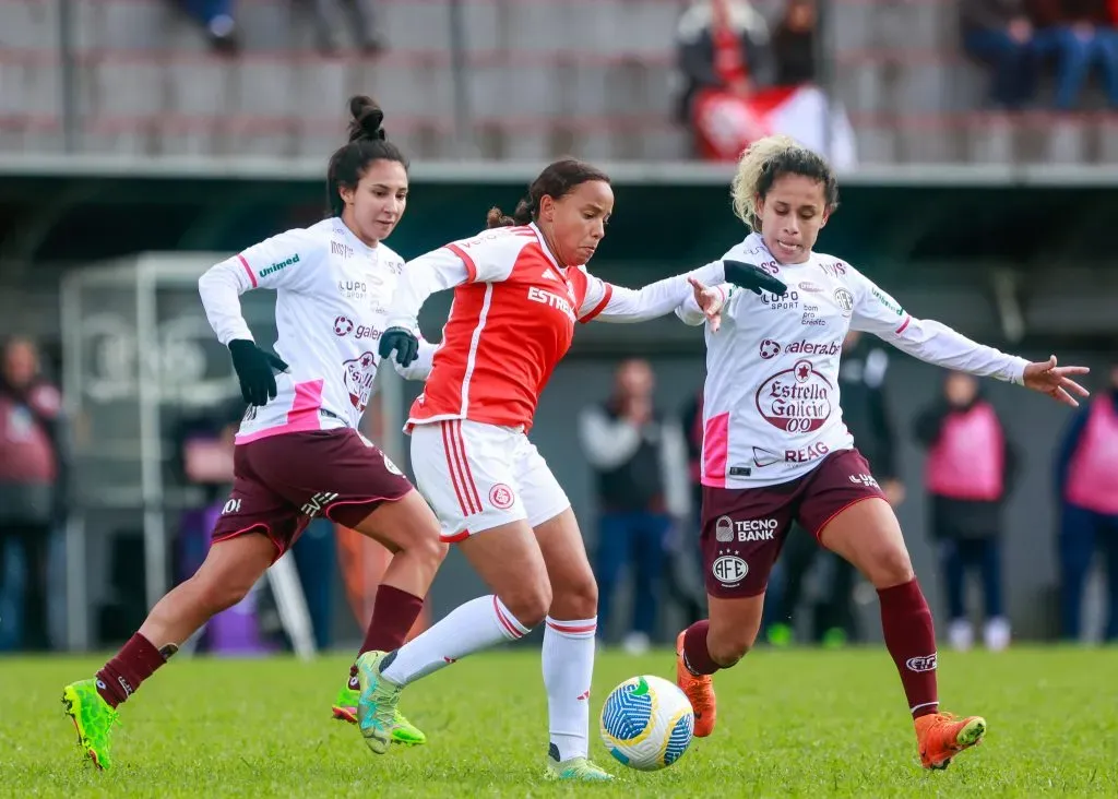 Clubes da elite do Futebol Feminino. Foto: Luiz Erbes/AGIF