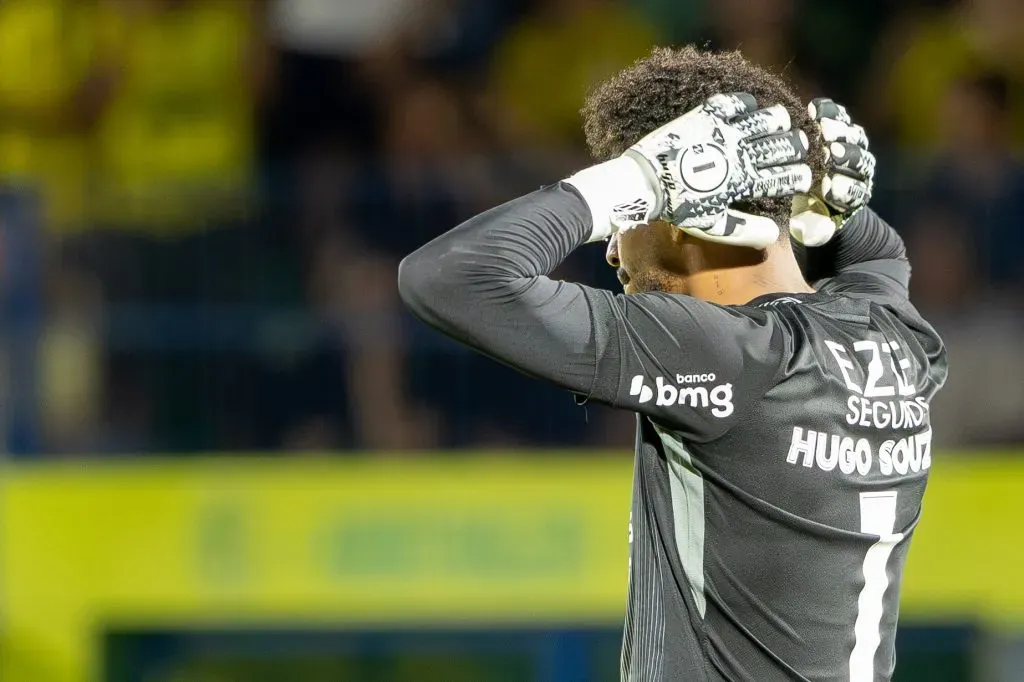 HUGO SOUZA goleiro do Corinthians durante partida contra o Mirassol – Foto: Joisel Amaral/AGIF