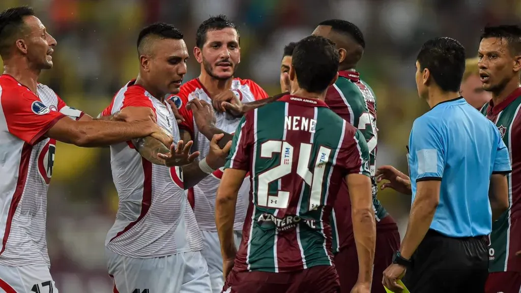 Fluminense x Unión la Calera