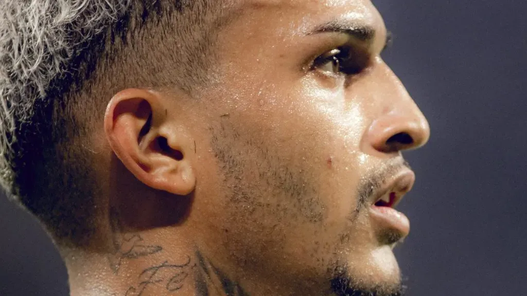 Wesley durante partida. Foto: Adriano Fontes/CRF