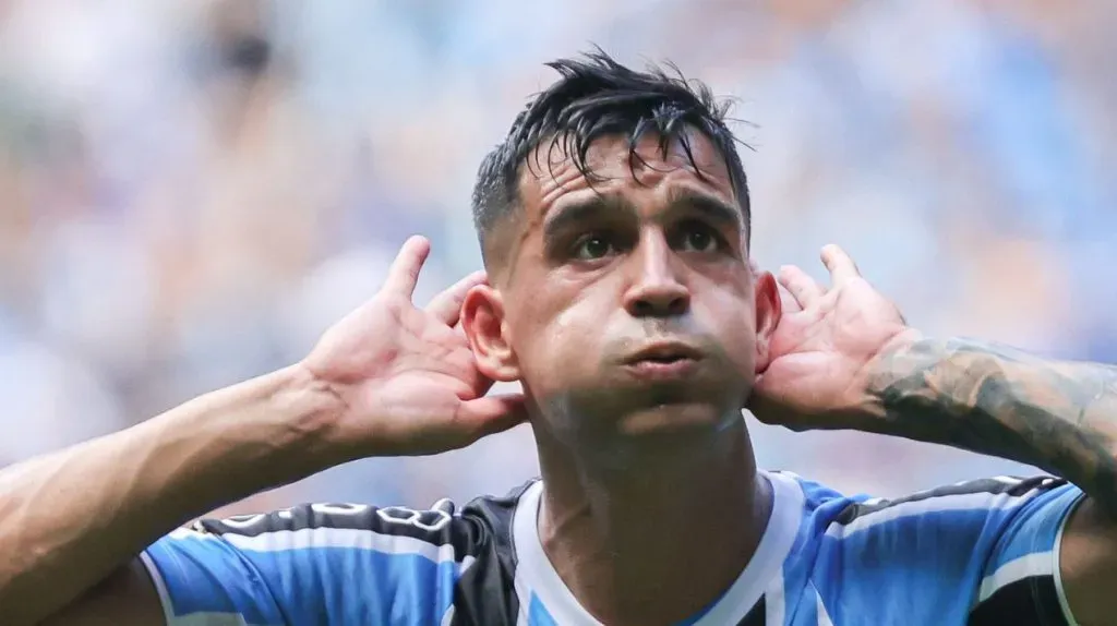 Cristaldo, meia. Foto: Maxi Franzoi/AGIF