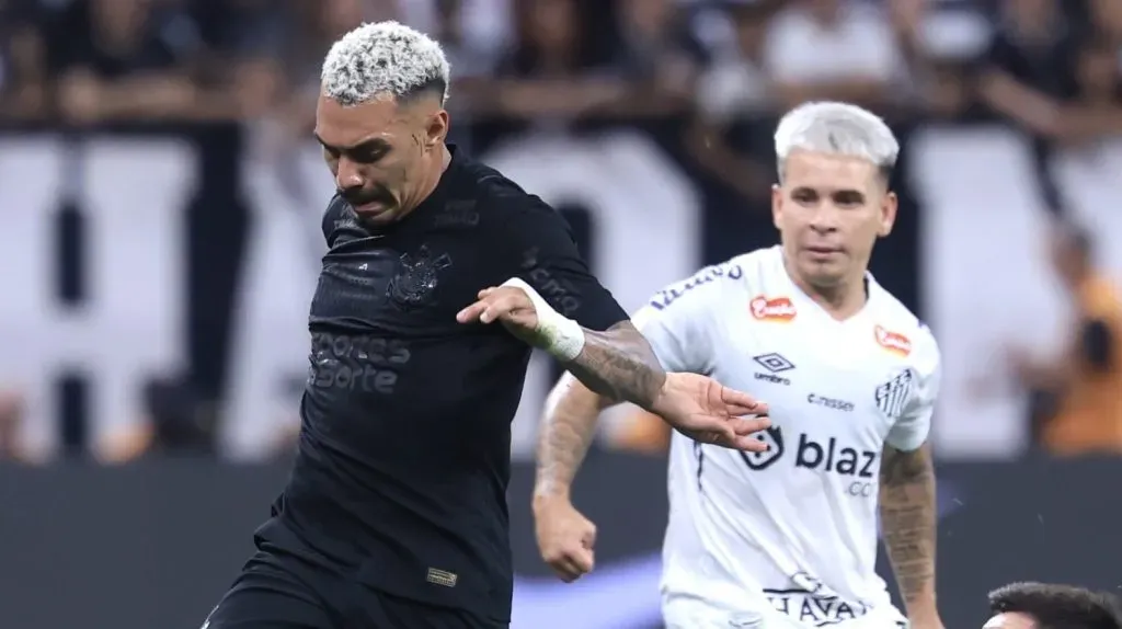 Corinthians x Santos se enfrentam na Neo Química Arena. Foto: Marcello Zambrana/AGIF