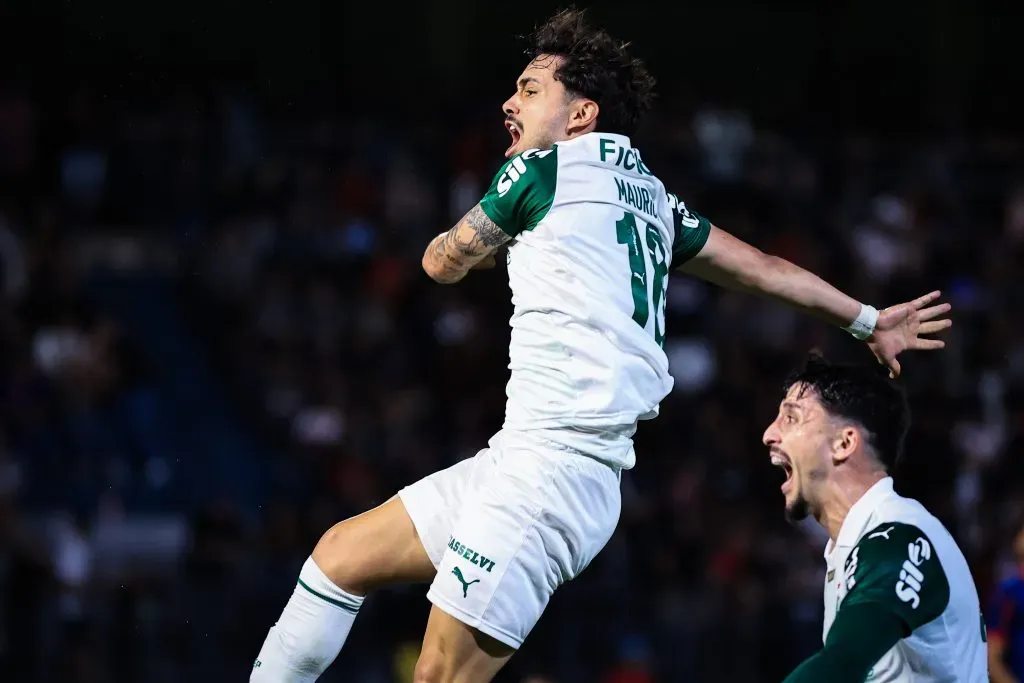 Mauricio, camisa 18 do Palmeiras comemora seu gol durante partida contra o Bragantino fora de casa pelo campeonato Brasileiro A 2025. Foto: Fabio Giannelli/AGIF