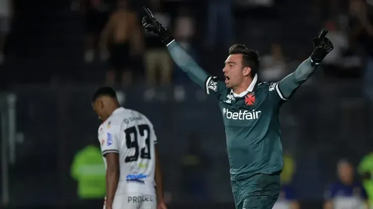 Léo Jardim goleiro do Vasco