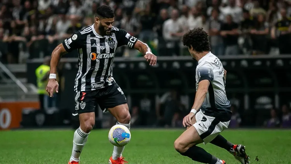 Galo venceu o último compromisso entre as equipes. Foto: Fernando Moreno/AGIF