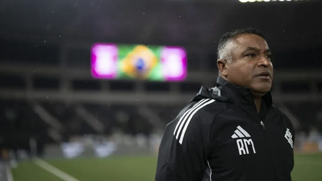 Roger Machado, comandante do Colorado. Foto: Jorge Rodrigues/AGIF.