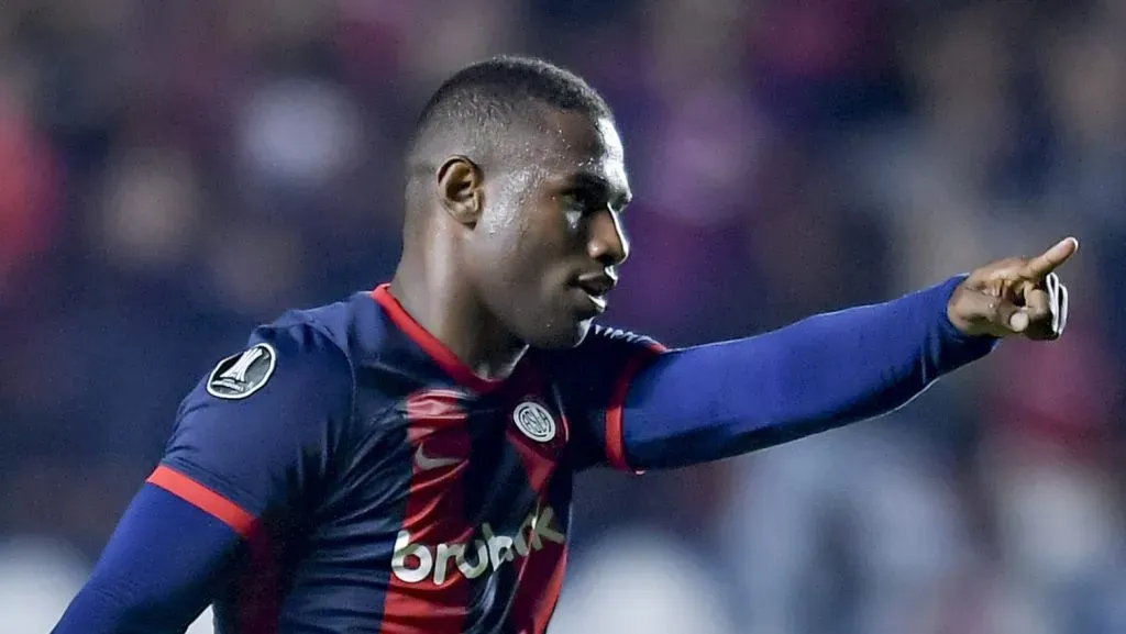 Romaña não foi reforço do Grêmio nessa janela