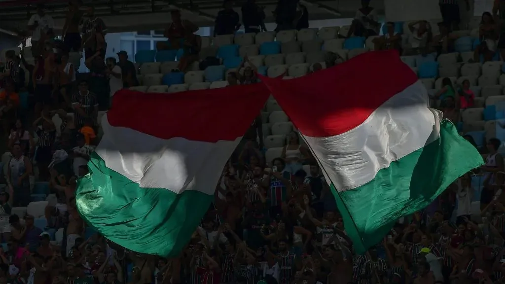 Torcedores do Tricolor das Laranjeiras fazendo a festa no Maracanã. Foto: Thiago Ribeiro/AGIF.