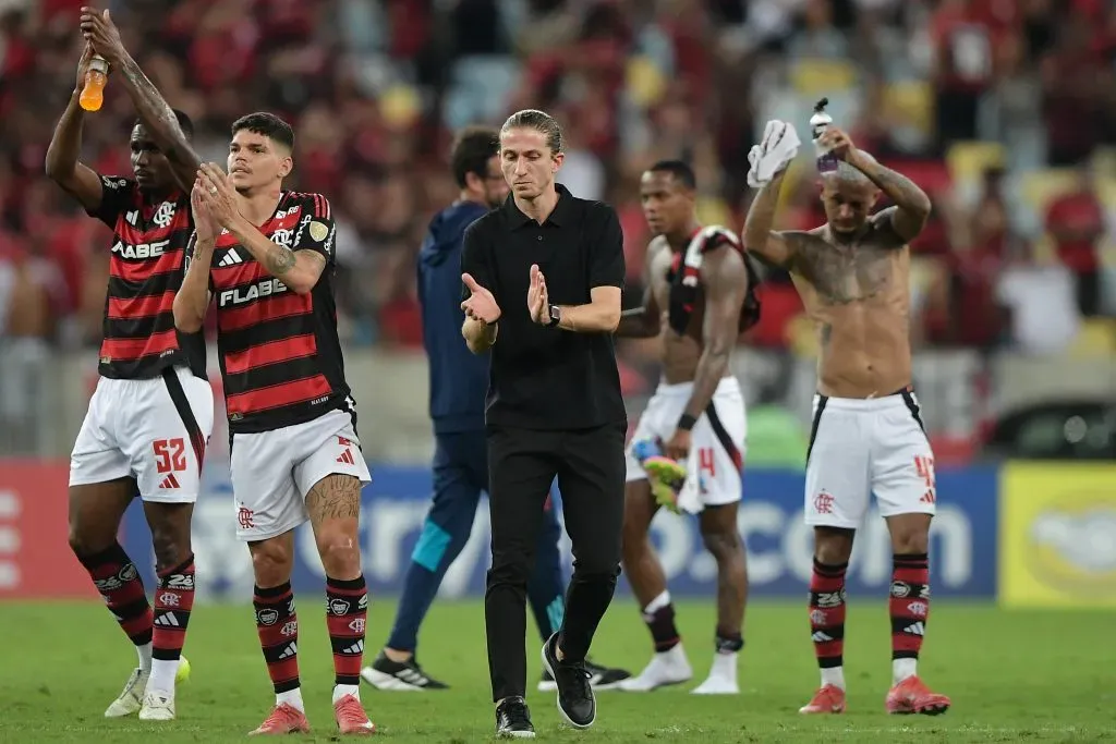 Flamengo classificou, mas sofreu bastante - Foto: Thiago Ribeiro/AGIF.