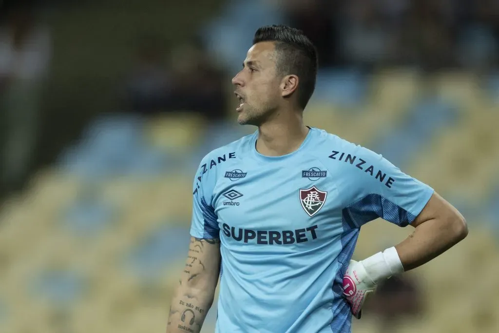 RJ – RIO DE JANEIRO – 29/05/2025 – COPA SUL-AMERICANA 2025, FLUMINENSE X ONCE CALDAS – Fabio goleiro do Fluminense durante partida contra o Once Caldas no estadio Maracana pelo campeonato Copa Sul-americana 2025. Foto: Jorge Rodrigues/AGIF