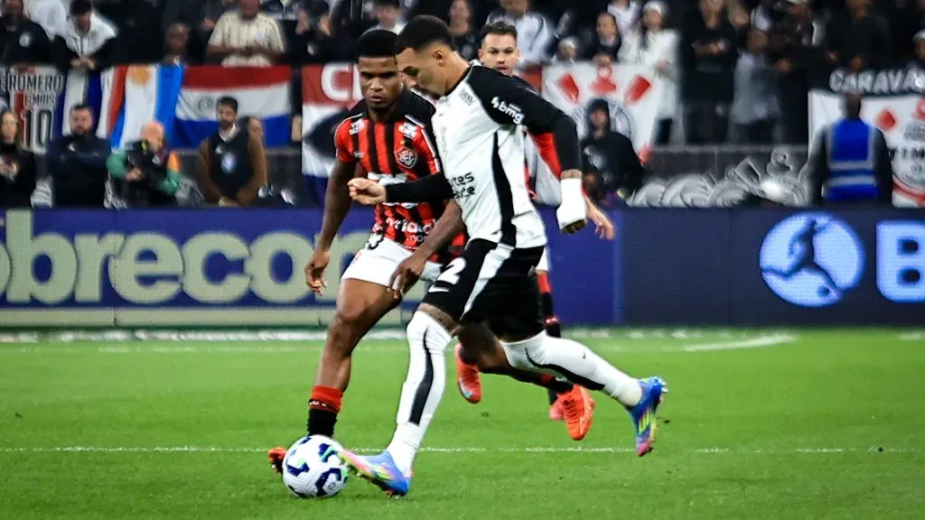 Raniele em ação contra o Vitória-BA antes de ser substitutído – Foto: Fabio Giannelli/AGIF