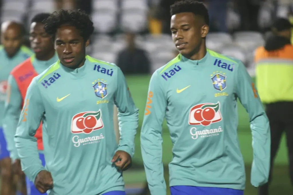 Estêvão foi convocado, ao contrário de Endrick - Foto: Gabriel Machado/AGIF