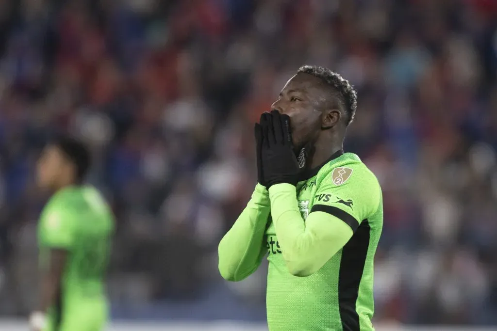 MONTEVIDEO, URUGUAY – MAY 28: Marino Hinestroza of Atletico Nacional reacts after during a Copa Libertadores group F match between Nacional and Atletico Nacional at Gran Parque Central on May 28, 2025 in Montevideo, Uruguay. (Photo by Ernesto Ryan/Getty Images)