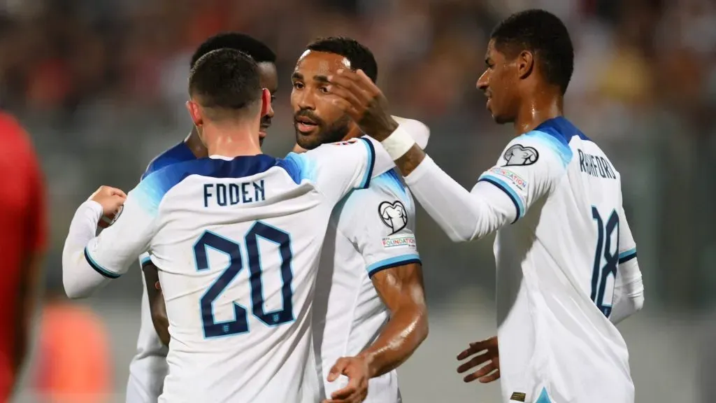 Callum Wilson em partida pela seleção inglesa. (Photo by Mike Hewitt/Getty Images)