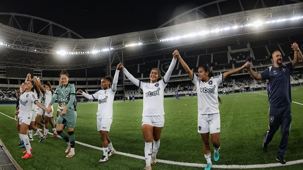 Jogadoras do time feminino do Botafogo