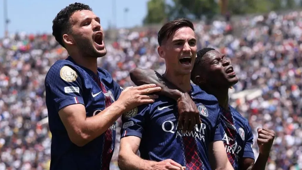 Jogadores do PSG durante a partida contra o Atlético de Madrid – Foto: Reprodução/PSG