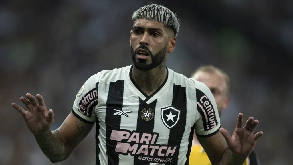 Barboza projeta confronto contra o PSG – Foto: Jorge Rodrigues/AGIF